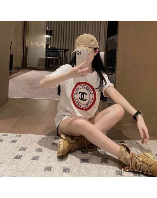 Chanel シャネルtシャツ 品番：D-OYA-CHA-80014ラインで在庫確認とご注文の際、品番を教えてください
