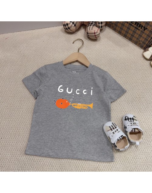 Gucci グッチtシャツ 品番：D-OYA-GG-80042ラインで在庫確認とご注文の際、品番を教えてください