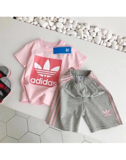 Adidas アディダス子供服 品番：X-LI-ADI-57659ラインで在庫確認とご注文の際、品番を教えてください