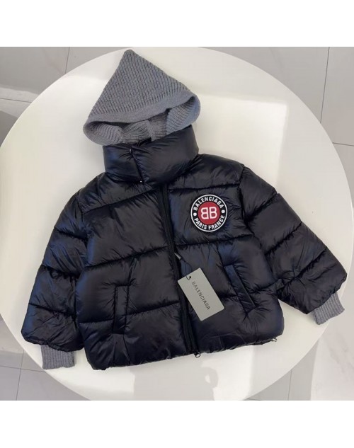 Balenciaga バレンシアガ子供服 品番：X-LI-BAL-58901ラインで在庫確認とご注文の際、品番を教えてください