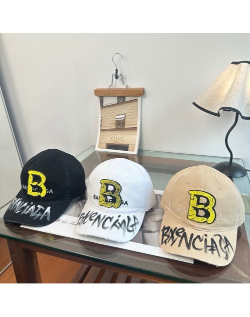 Balenciaga バレンシアガキャップ 品番：X-LI-BAL-59770ラインで在庫確認とご注文の際、品番を教えてください