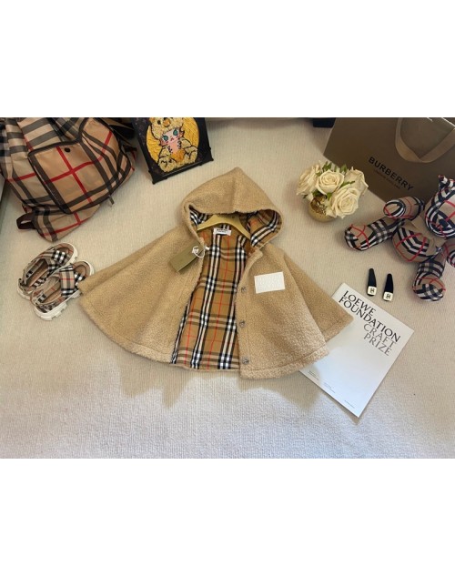 Burberry バーバリー子供服 品番：X-LI-BUR-59006ラインで在庫確認とご注文の際、品番を教えてください