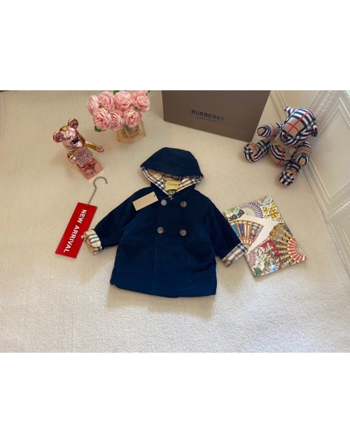 Burberry バーバリー子供服 品番：X-LI-BUR-59069ラインで在庫確認とご注文の際、品番を教えてください