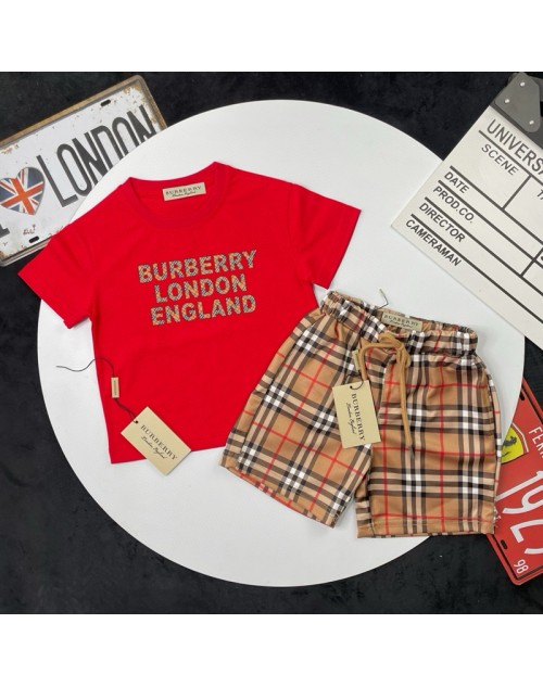 Burberry バーバリー子供服 品番：X-LI-BUR-59325ラインで在庫確認とご注文の際、品番を教えてください