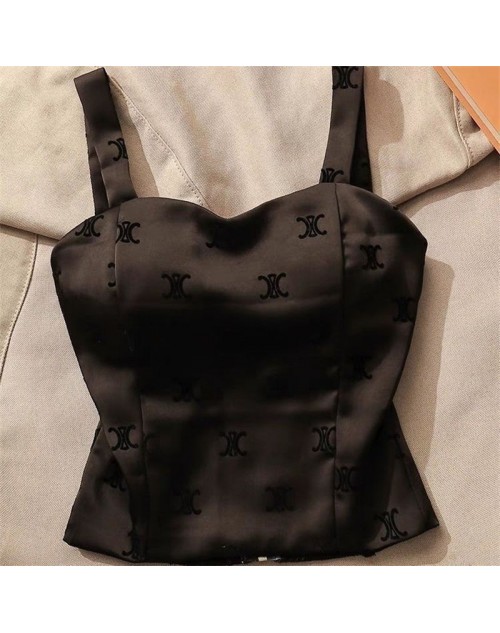 CELINE セリーヌtシャツ 品番：X-LI-CEL-58024ラインで在庫確認とご注文の際、品番を教えてください