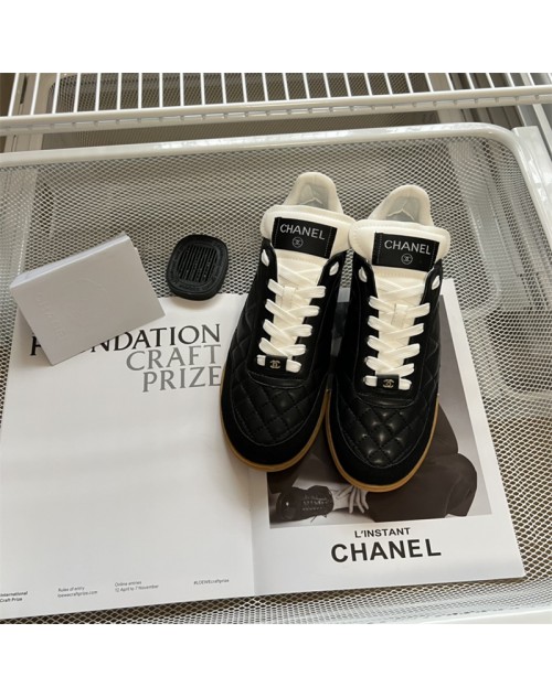 シャネル 靴 厚底 カジュアル 革製 秋 黒白 人気 ファション 高品質