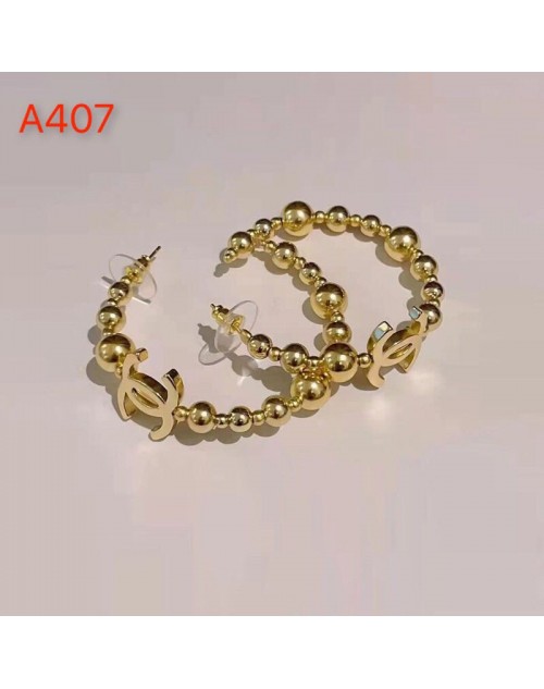 Chanel シャネル ピアス 品番：X-LI-CHA-57418ラインで在庫確認とご注文の際、品番を教えてください