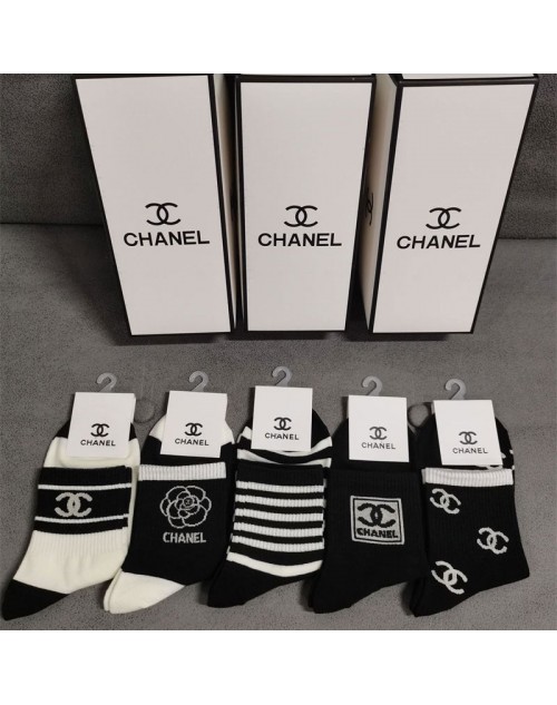 Chanel シャネル靴下 品番：X-LI-CHA-57772ラインで在庫確認とご注文の際、品番を教えてください