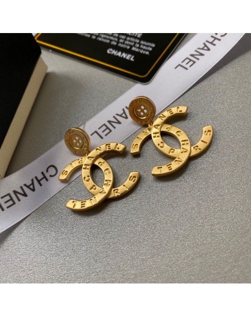 Chanel シャネルピアス 品番：X-LI-CHA-57779ラインで在庫確認とご注文の際、品番を教えてください