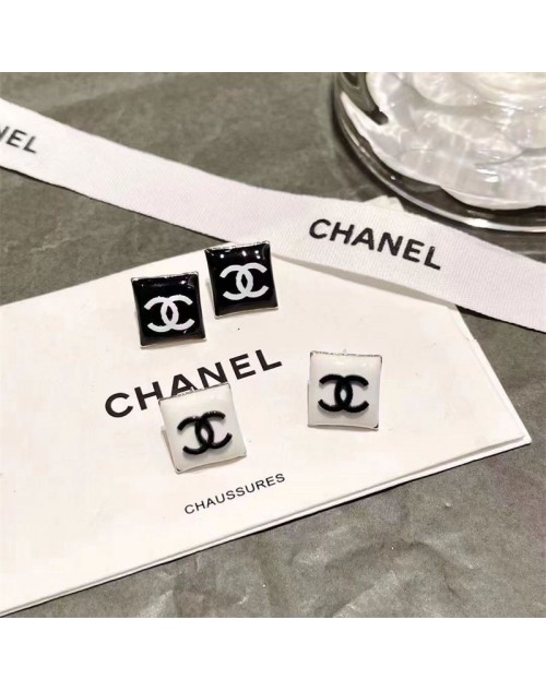 Chanel シャネルピアス 品番：X-LI-CHA-57793ラインで在庫確認とご注文の際、品番を教えてください