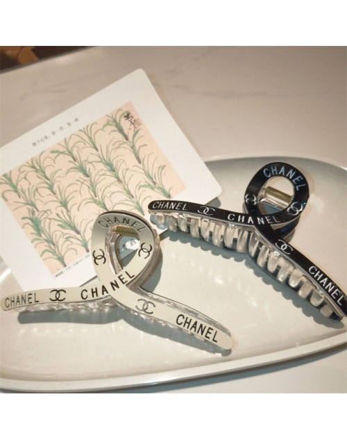 Chanel シャネルヘアアクセサリー 品番：X-LI-CHA-57854ラインで在庫確認とご注文の際、品番を教えてください