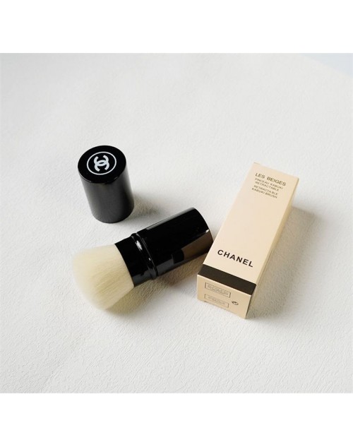 Chanel シャネル 化粧ブラシ 品番：X-LI-CHA-57951ラインで在庫確認とご注文の際、品番を教えてください