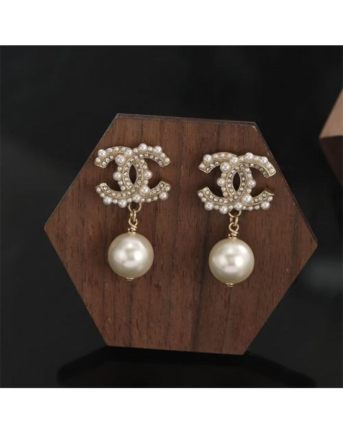 Chanel シャネルピアス 品番：X-LI-CHA-58251ラインで在庫確認とご注文の際、品番を教えてください