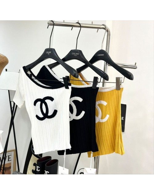 Chanel シャネルtシャツ 品番：X-LI-CHA-58592ラインで在庫確認とご注文の際、品番を教えてください