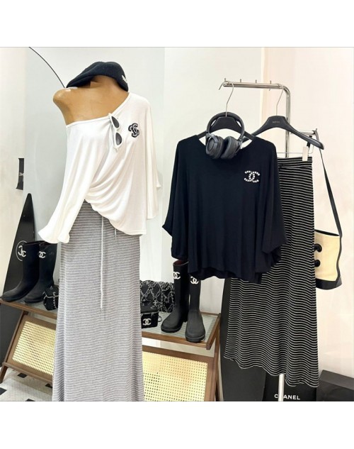 Chanel シャネルtシャツ 品番：X-LI-CHA-58646ラインで在庫確認とご注文の際、品番を教えてください