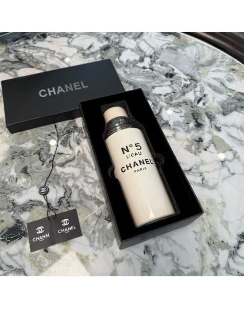 Chanel シャネル車用品 品番：X-LI-CHA-58650ラインで在庫確認とご注文の際、品番を教えてください