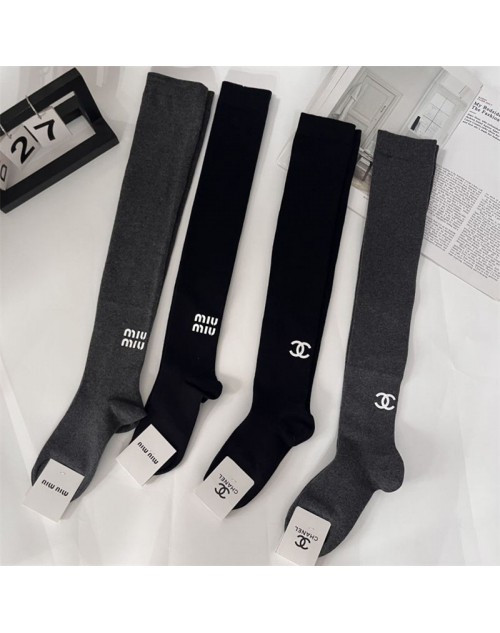 Chanel シャネル靴下 品番：X-LI-CHA-58839ラインで在庫確認とご注文の際、品番を教えてください