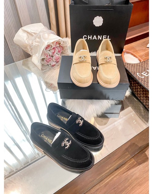 Chanel シャネル靴 品番：X-LI-CHA-59014ラインで在庫確認とご注文の際、品番を教えてください