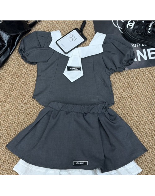 Chanel シャネル子供服 品番：X-LI-CHA-59604ラインで在庫確認とご注文の際、品番を教えてください