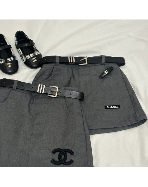 Chanel シャネルパンツズボン 品番：X-LI-CHA-59606ラインで在庫確認とご注文の際、品番を教えてください