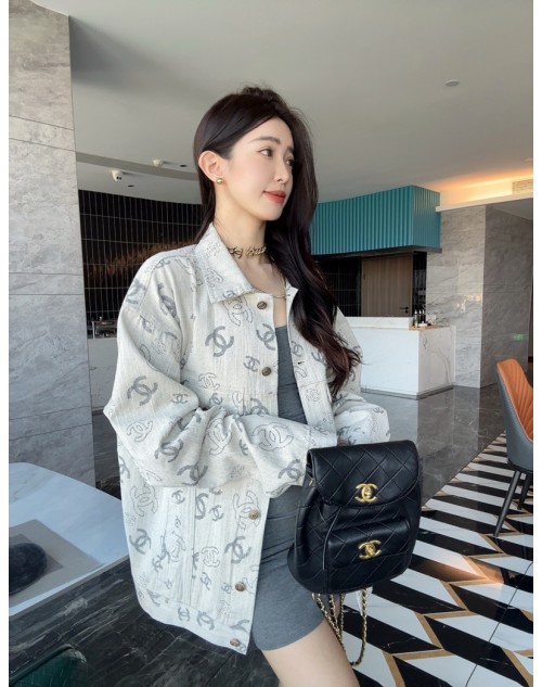 Chanel シャネルパーカー服ジャケット 品番：X-LI-CHA-59898ラインで在庫確認とご注文の際、品番を教えてください
