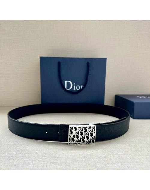 Dior ディオールベルト 品番：X-LI-DIO-58925ラインで在庫確認とご注文の際、品番を教えてください
