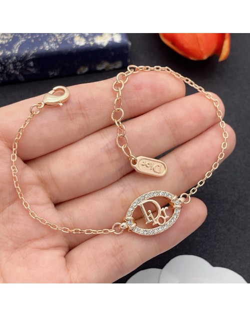 Dior ディオールブレスレット 品番：X-LI-DIO-59738ラインで在庫確認とご注文の際、品番を教えてください