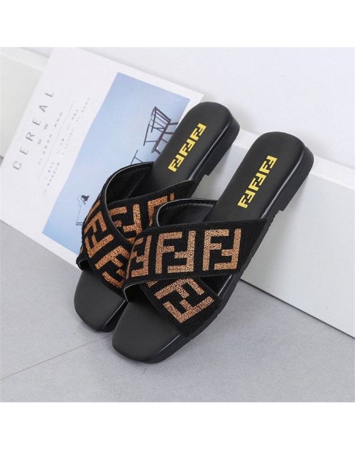 Fendi フェンデイ靴 品番：X-LI-FEN-58333ラインで在庫確認とご注文の際、品番を教えてください