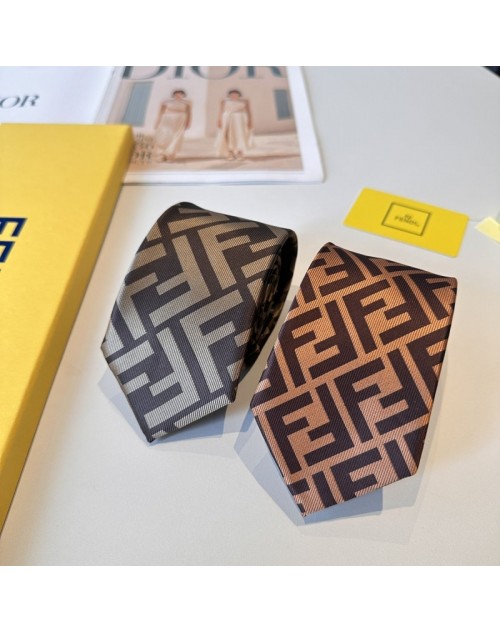 Fendi フェンデイマスク 品番：X-LI-FF-59335ラインで在庫確認とご注文の際、品番を教えてください