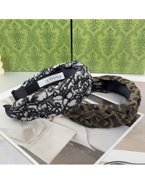 Dior ディオールヘアアクセサリー 品番：X-LI-FF-DIO-59308ラインで在庫確認とご注文の際、品番を教えてください