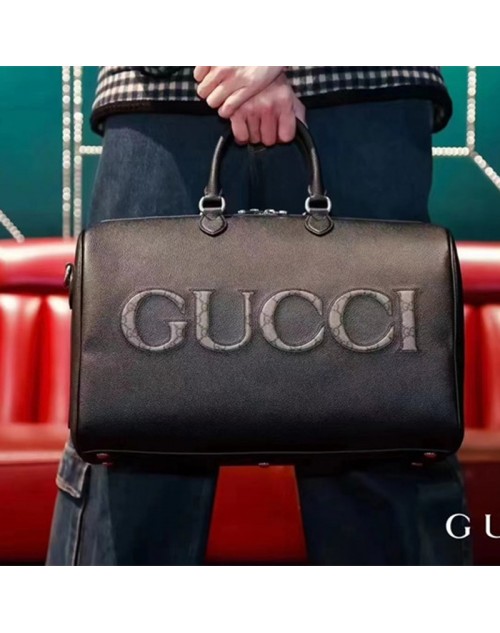 グッチ ショルダーバッグ メッセンジャーバッグ オシャレモノグラム メンズ