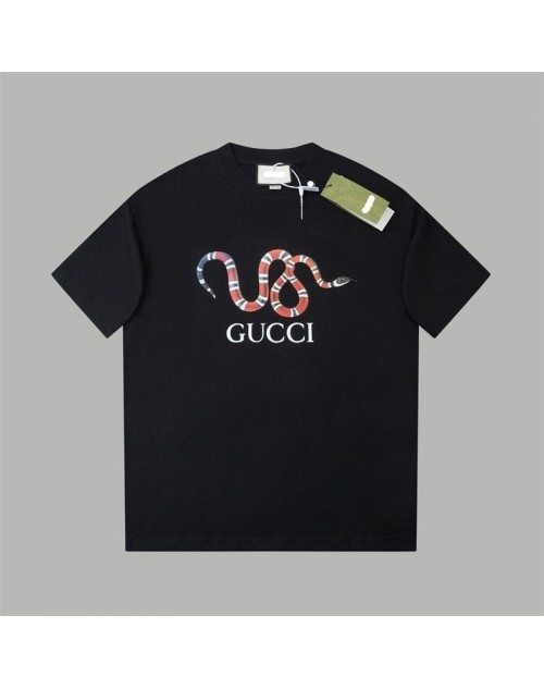 Gucci グッチパーカー服ジャケット 品番：X-LI-GG-57699ラインで在庫確認とご注文の際、品番を教えてください