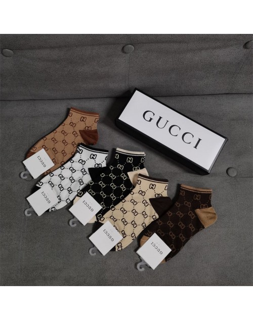 Gucci グッチ靴下 品番：X-LI-GG-57751ラインで在庫確認とご注文の際、品番を教えてください