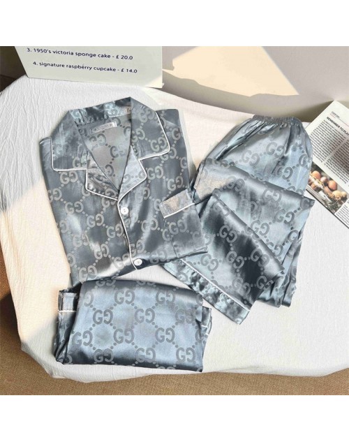 Gucci グッチパーカー服ジャケット 品番：X-LI-GG-57899ラインで在庫確認とご注文の際、品番を教えてください