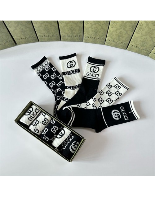 Gucci グッチ靴下 品番：X-LI-GG-58749ラインで在庫確認とご注文の際、品番を教えてください