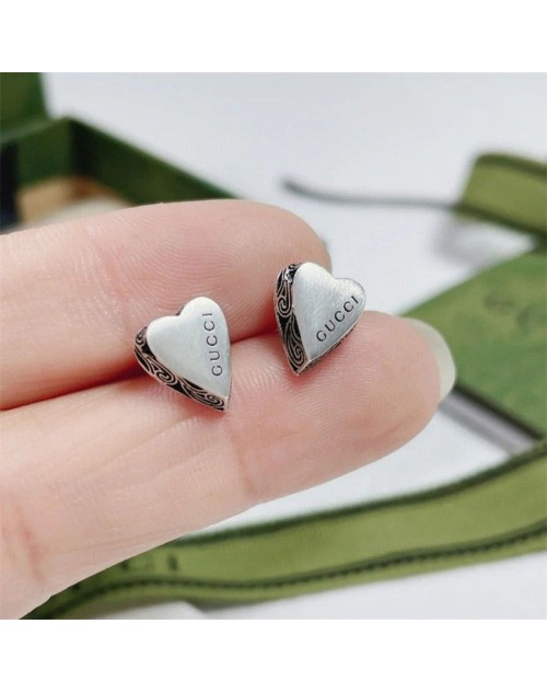 Gucci グッチピアス 品番：X-LI-GG-58783ラインで在庫確認とご注文の際、品番を教えてください