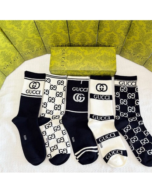 Gucci グッチ靴下 品番：X-LI-GG-58851ラインで在庫確認とご注文の際、品番を教えてください