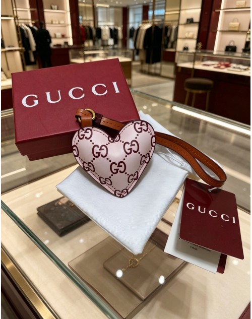 Gucci グッチキーホルダー 品番：X-LI-GG-59613ラインで在庫確認とご注文の際、品番を教えてください