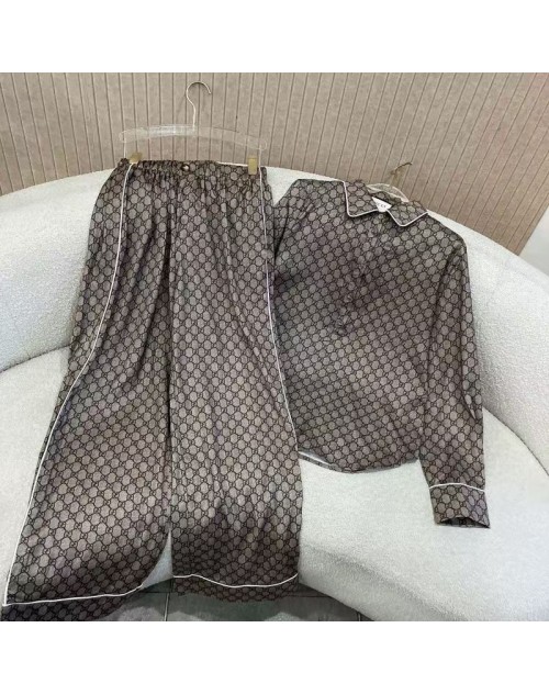 Gucci グッチtシャツ 品番：X-LI-GG-59666ラインで在庫確認とご注文の際、品番を教えてください