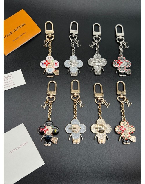 Lv ルイヴィトンキーホルダー 品番：X-LI-LV-59058ラインで在庫確認とご注文の際、品番を教えてください