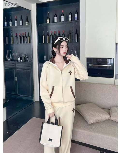 Lv ルイヴィトンパーカー服ジャケット 品番：X-LI-LV-59899ラインで在庫確認とご注文の際、品番を教えてください