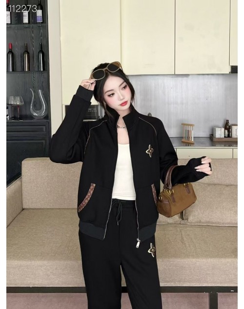 Lv ルイヴィトンパーカー服ジャケット 品番：X-LI-LV-59900ラインで在庫確認とご注文の際、品番を教えてください