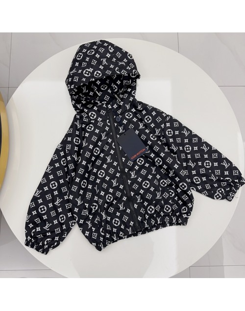 Lv ルイヴィトン子供服 品番：X-LI-LV-60062ラインで在庫確認とご注文の際、品番を教えてください