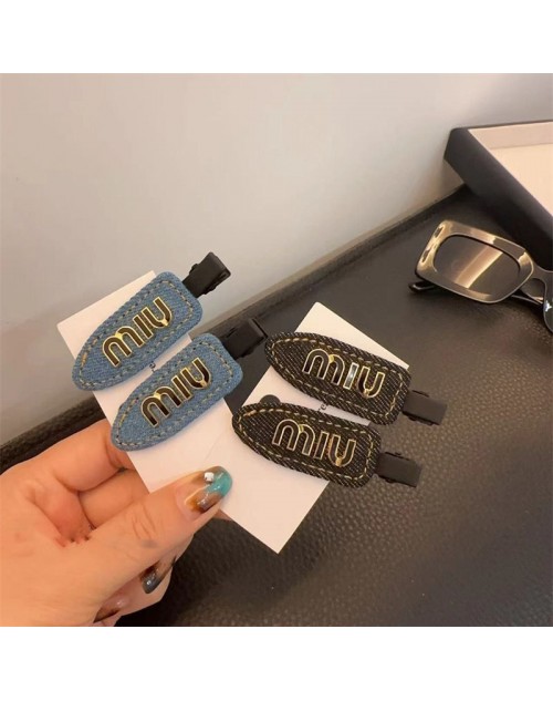 ミュウミュウ MiuMiuヘアアクセサリー 品番：X-LI-MIU-58227ラインで在庫確認とご注文の際、品番を教えてください