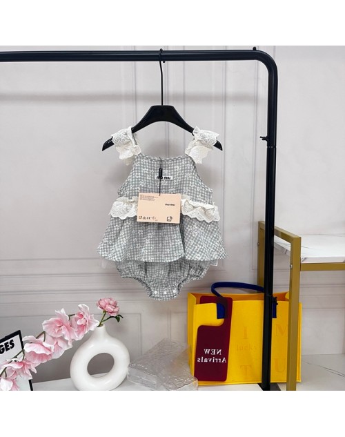 ミュウミュウ MiuMiu子供服 品番：X-LI-MIU-59861ラインで在庫確認とご注文の際、品番を教えてください