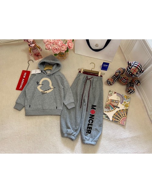 Moncler モンクレール子供服 品番：X-LI-MON-58993ラインで在庫確認とご注文の際、品番を教えてください