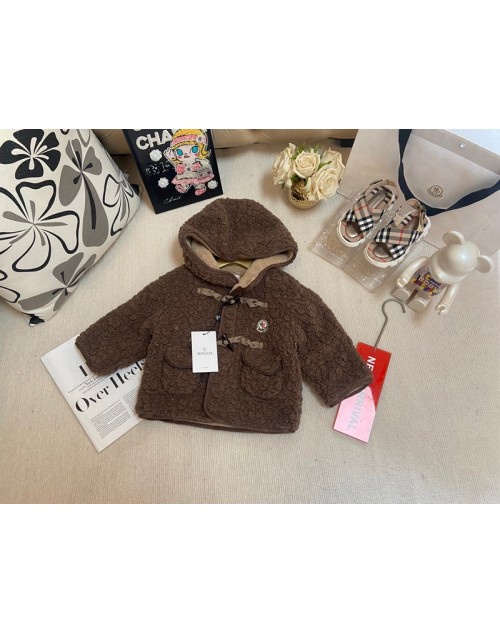 Moncler モンクレール子供服 品番：X-LI-MON-59064ラインで在庫確認とご注文の際、品番を教えてください