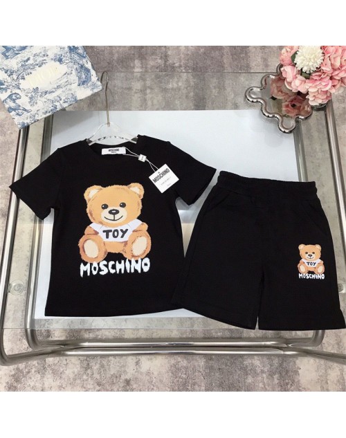 モスキーノ MOSCHINO ｔシャツ 半パンツ 2点セット 男女通用