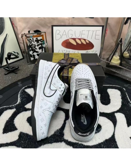 Nike ナイキ鞋子 靴 品番：X-LI-NIK-56769ラインで在庫確認とご注文の際、品番を教えてください