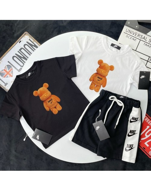 Nike ナイキ子供服 品番：X-LI-NIK-59304ラインで在庫確認とご注文の際、品番を教えてください